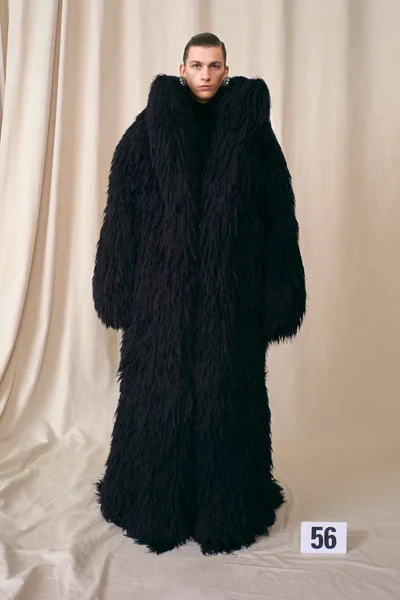 Look 56